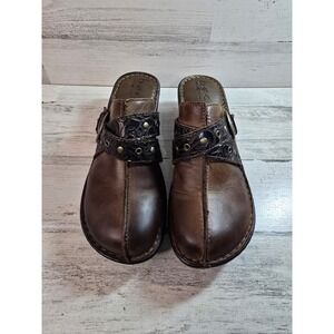 Born BOC Brown Leather 2" Heeled Mule Clogs Shoes Women 8M Embossed Straps EUC
